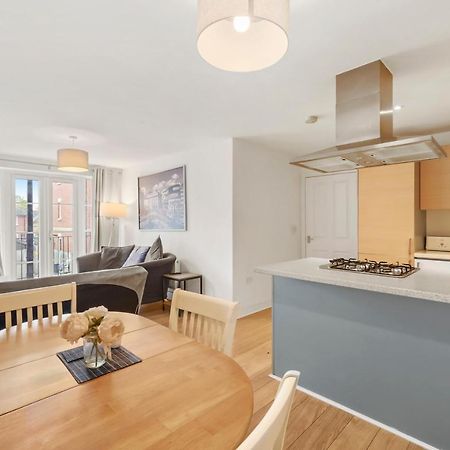 Luxnightzz - Two Bed - Close To North Station And Hospital Колчестер Экстерьер фото